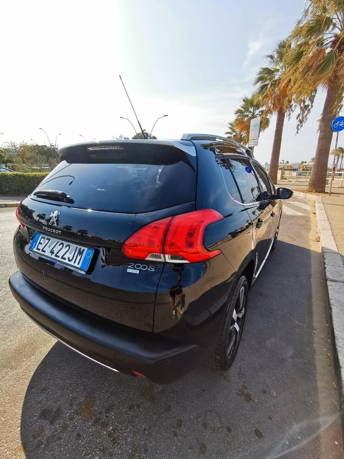 Peugeot 2008 1.6 E-HDI 92CV S&S URBAN CROSS 2015