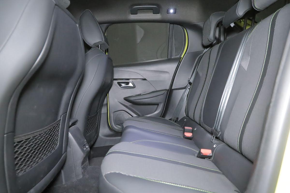 Peugeot 208 1.2 puretech 100CV GT