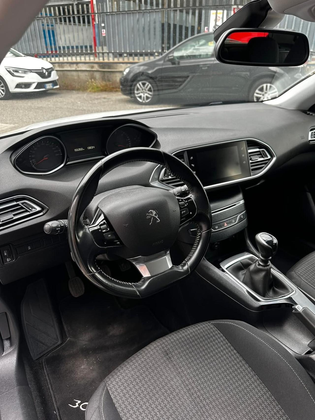 Peugeot 308 BlueHDi 100 S&S Business