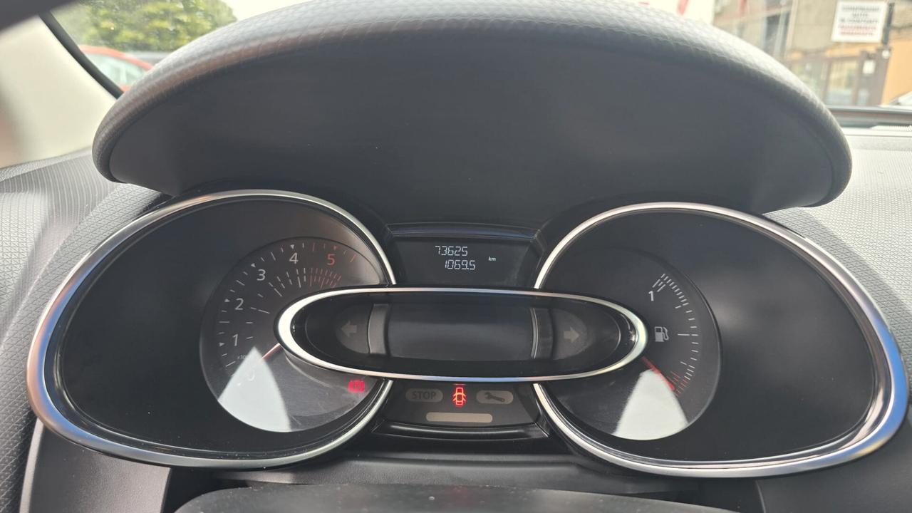 Renault Clio dCi 8V 90 CV EDC Start&Stop 5 porte Energy Duel
