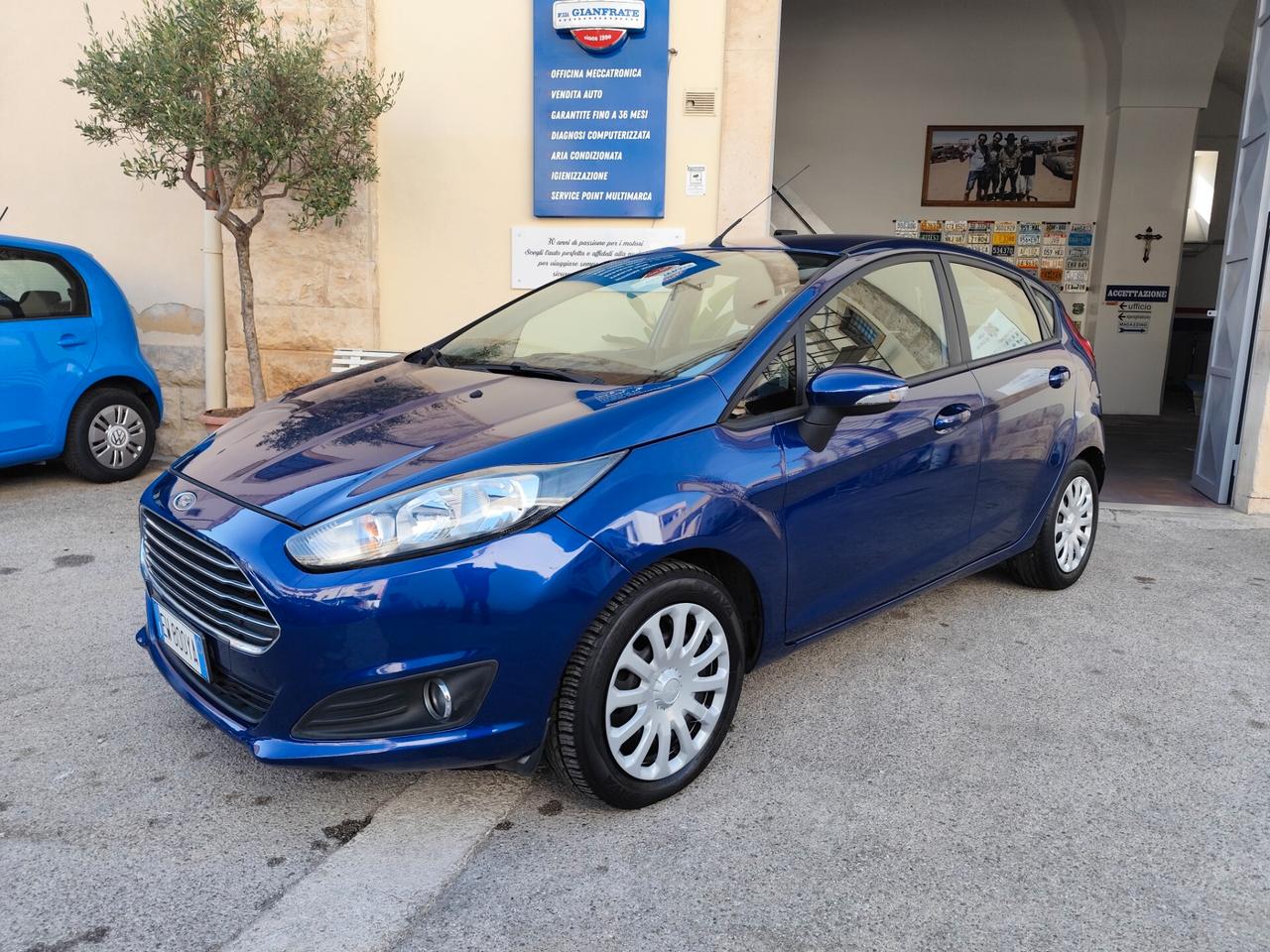 Ford Fiesta 1.5 TDCi 75CV 5 porte Titanium