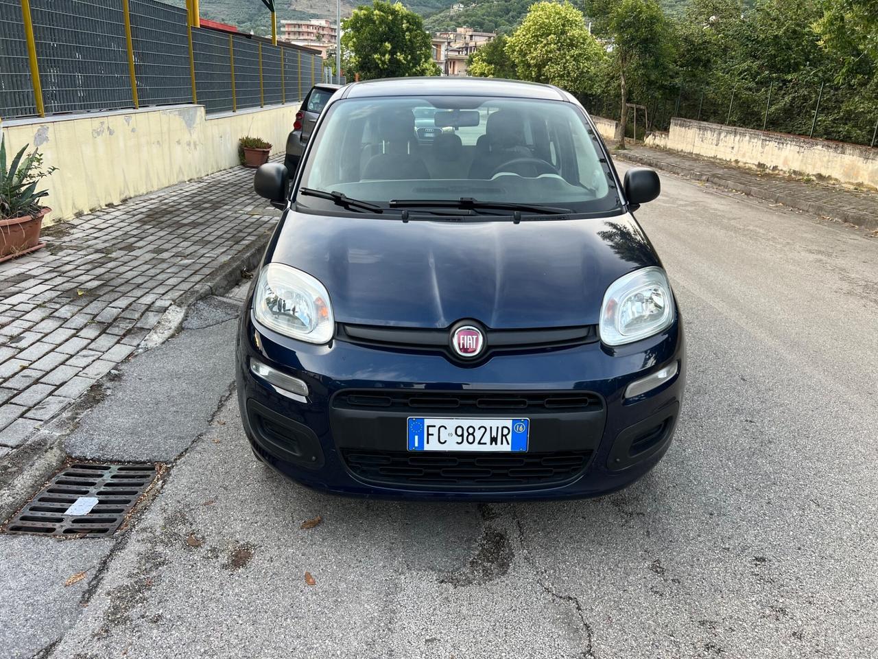 Fiat Panda 1.2 benzina 69cv Lounge 2016