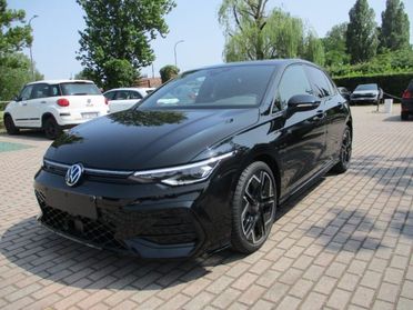 VOLKSWAGEN Golf 2.0 TDI 150 CV DSG SCR R-Line 30 YEARS