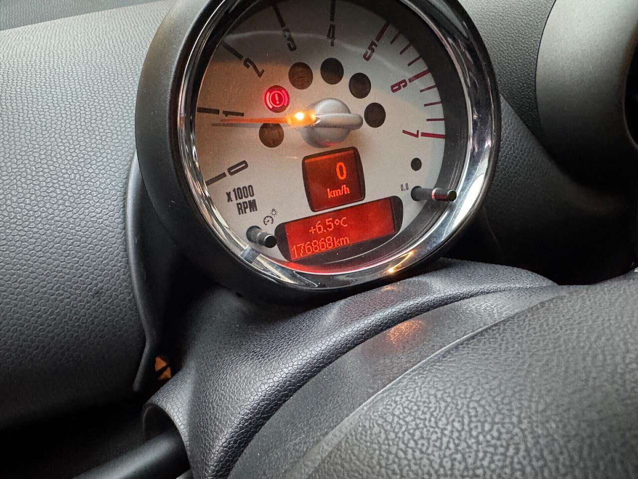 Mini Cooper Countryman 1.6D idonea neo patentati