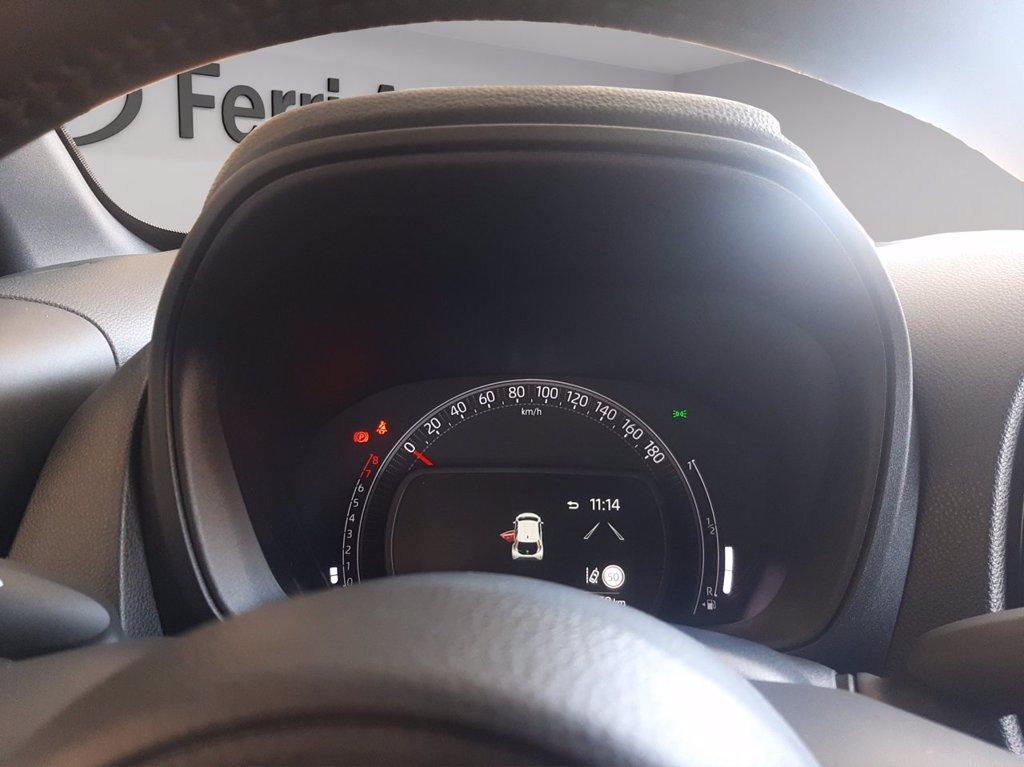 TOYOTA Aygo x 1.0 active 72cv del 2025