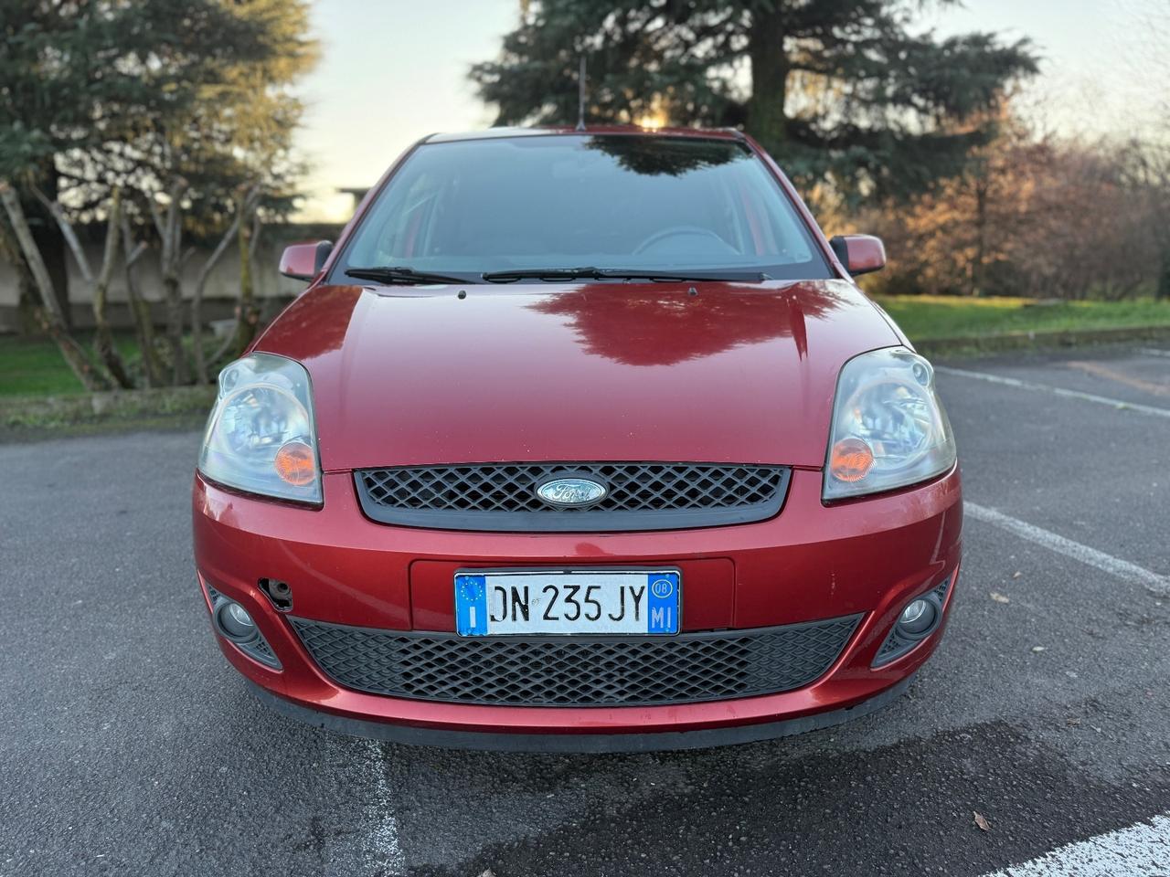 Ford Fiesta 1.4 TDCi 5p. Ghia