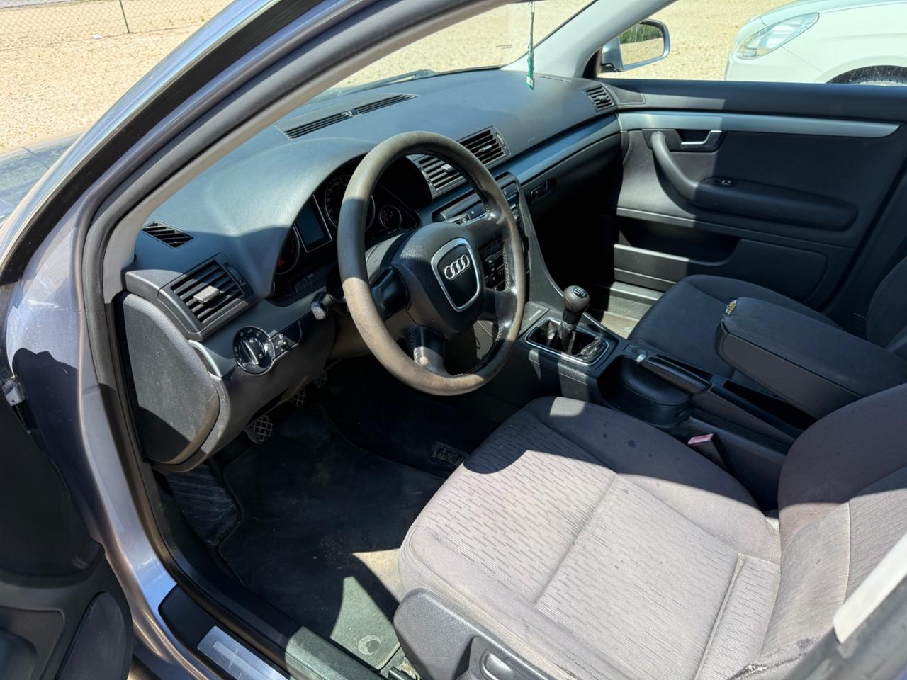 Audi A4 2.0 TDI 140 CV 1.200€