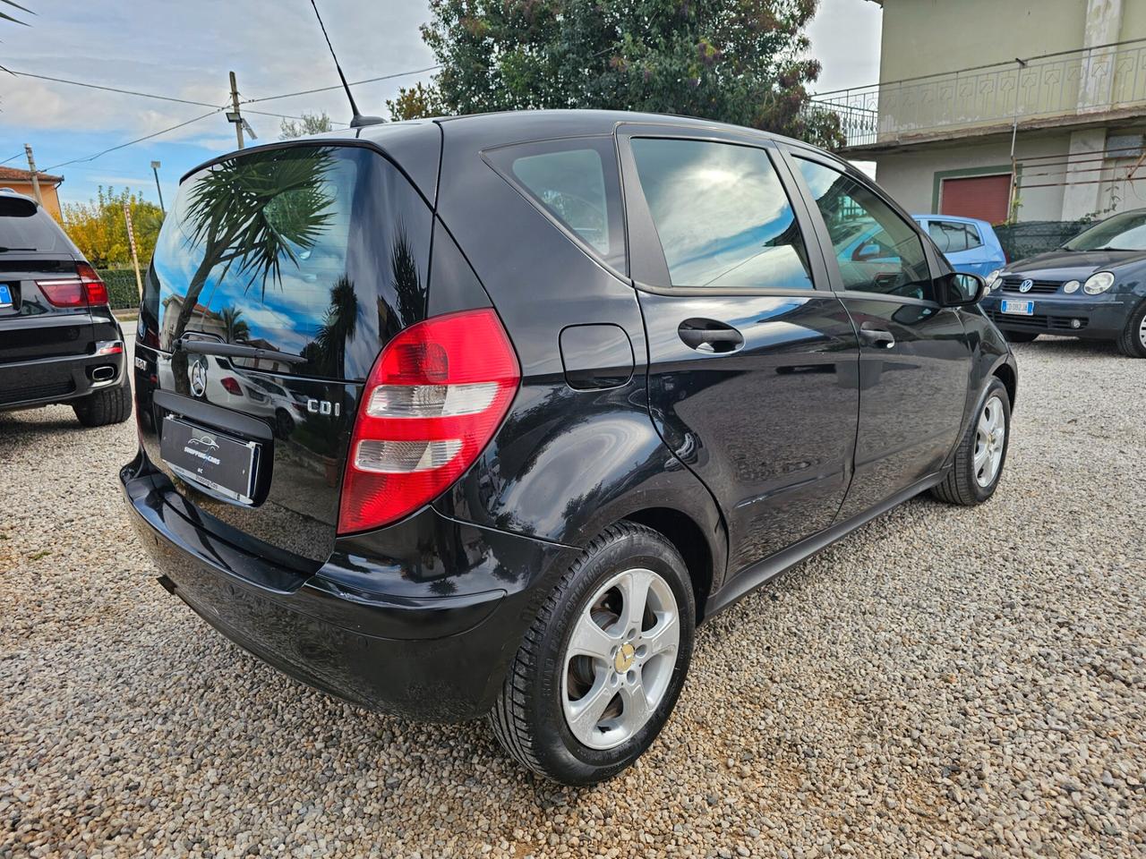 MERCEDES A180CDI 110CV CAMBIO AUTOMATICO ADATTA X NEOPATENTATI