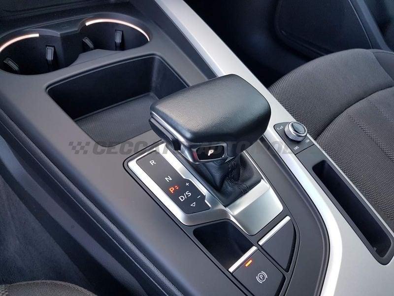 Audi A4 A4 Avant 30 2.0 tdi mhev Business Advanced 136cv s-tronic
