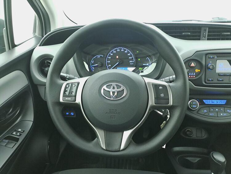 Toyota Yaris Hybrid Cool BR068879 1.5 Full Hybrid 101CV