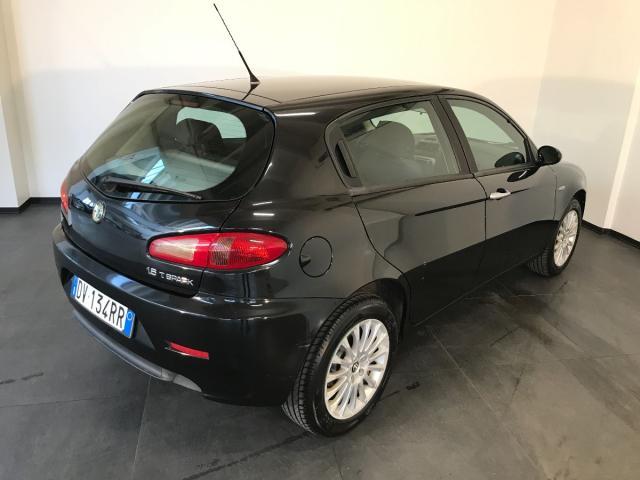 ALFA ROMEO 147 1.6 16V 5 porte Progression