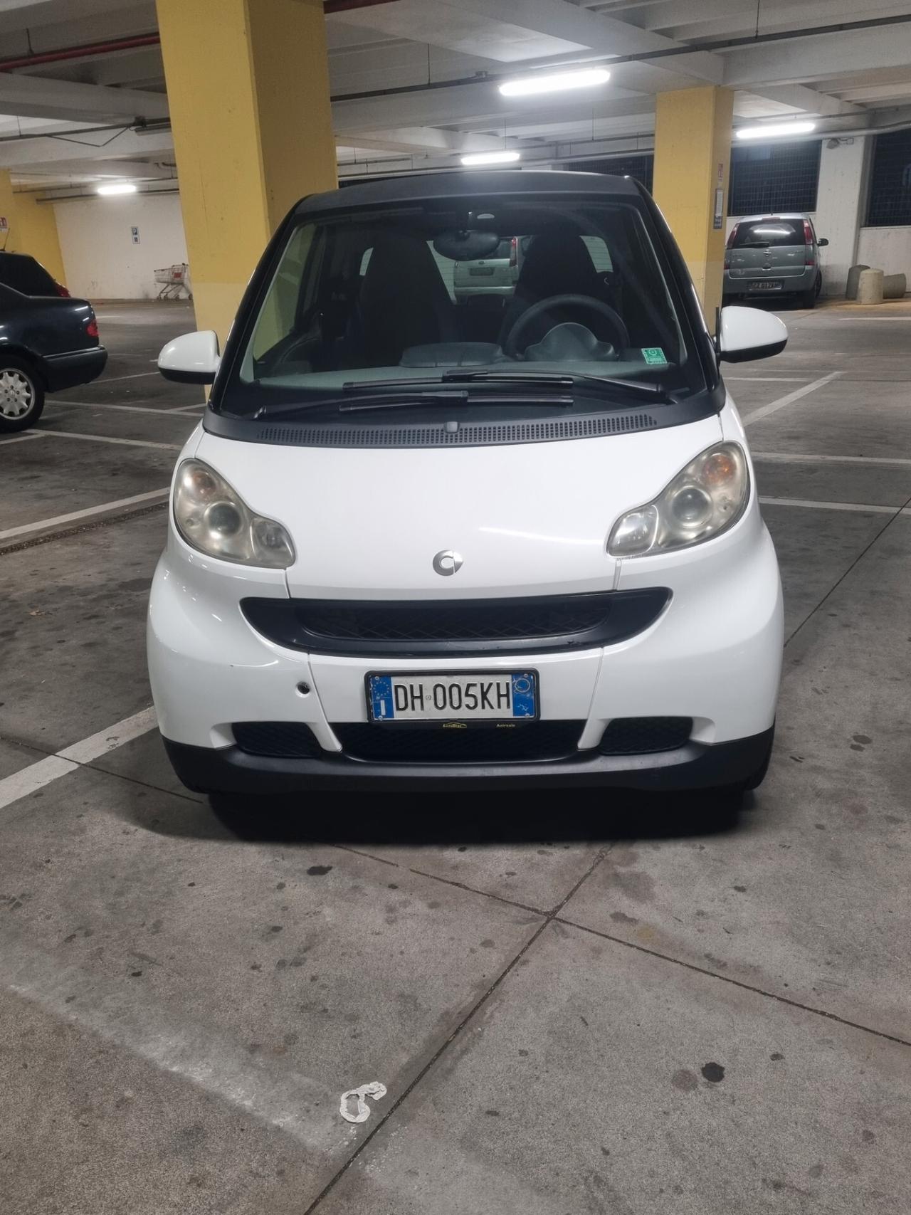 Smart ForTwo 1000 52 kW coupé pure