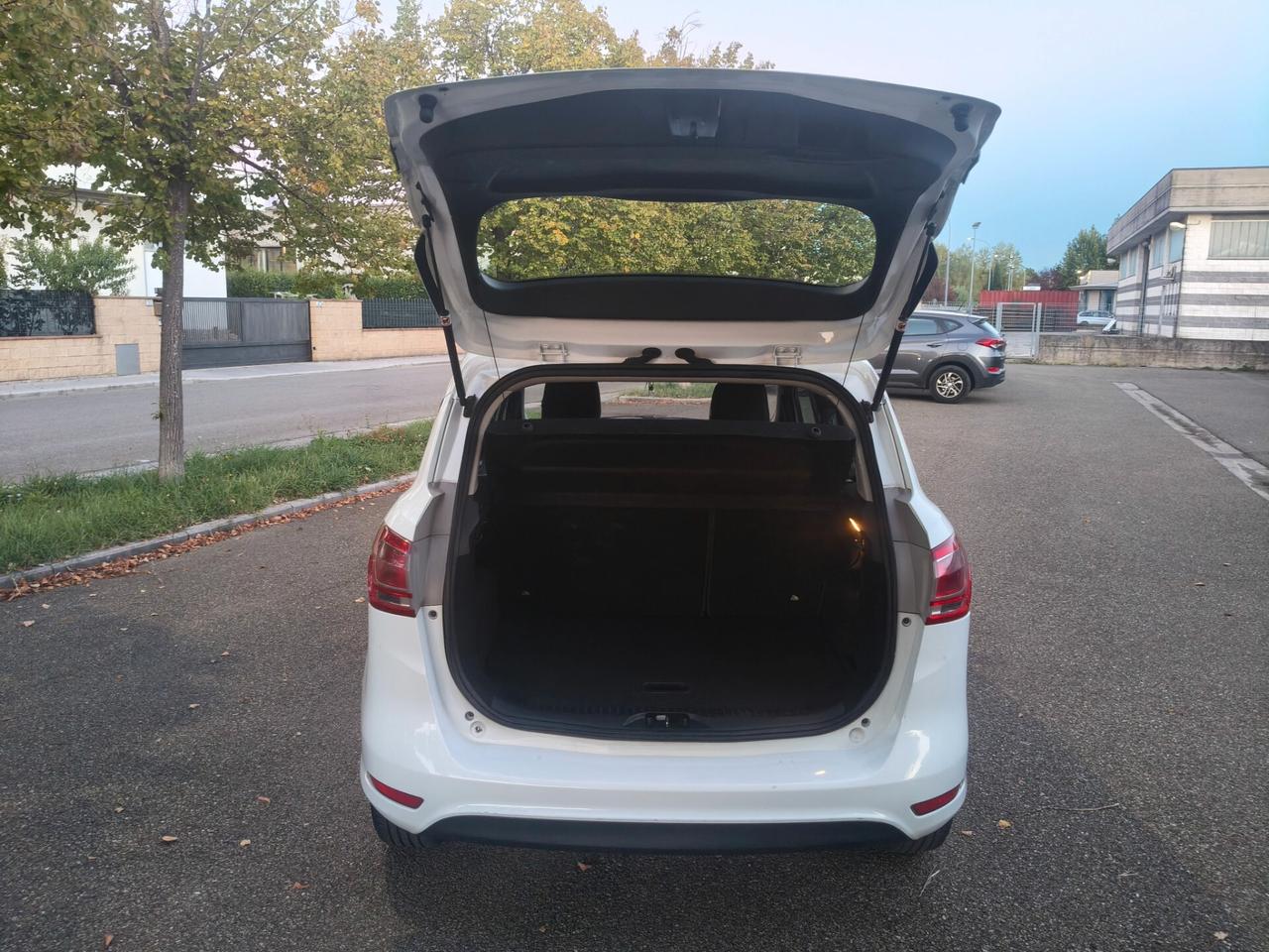 Ford B-Max 1.5 TDCi 2017 SOLO 118.000 KM