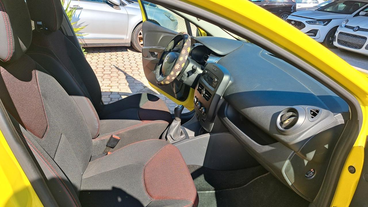 Renault Clio 1.2 16V 5 porte Live! OK NEO PATENTATI