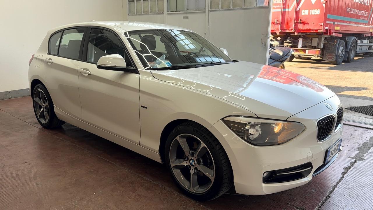 Bmw 118 118d 5p. Sport