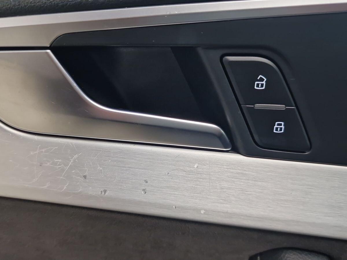 AUDI A4 AVANT 2.0 S-TRONIC BUSINESS