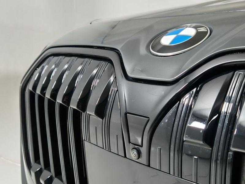 BMW Serie 7 G70 740d mhev xdrive MSport auto