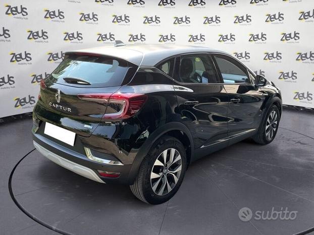 Renault Captur Plug-in Hybrid E-Tech 160 CV I...