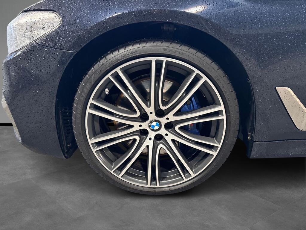 BMW Serie 5 M Touring 550 d xDrive Steptronic
