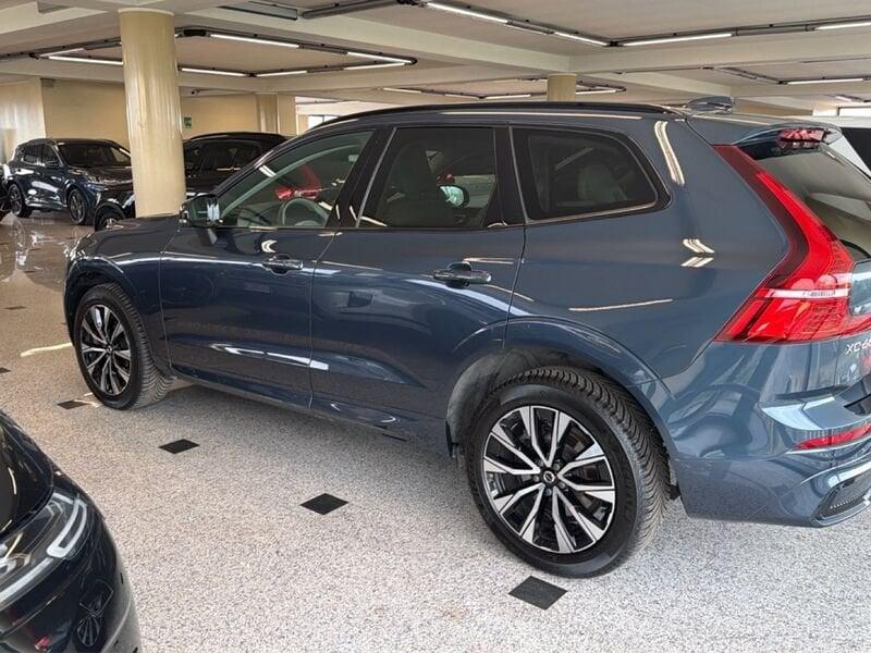 Volvo XC60 B4 D AWD automatico Plus Dark N1