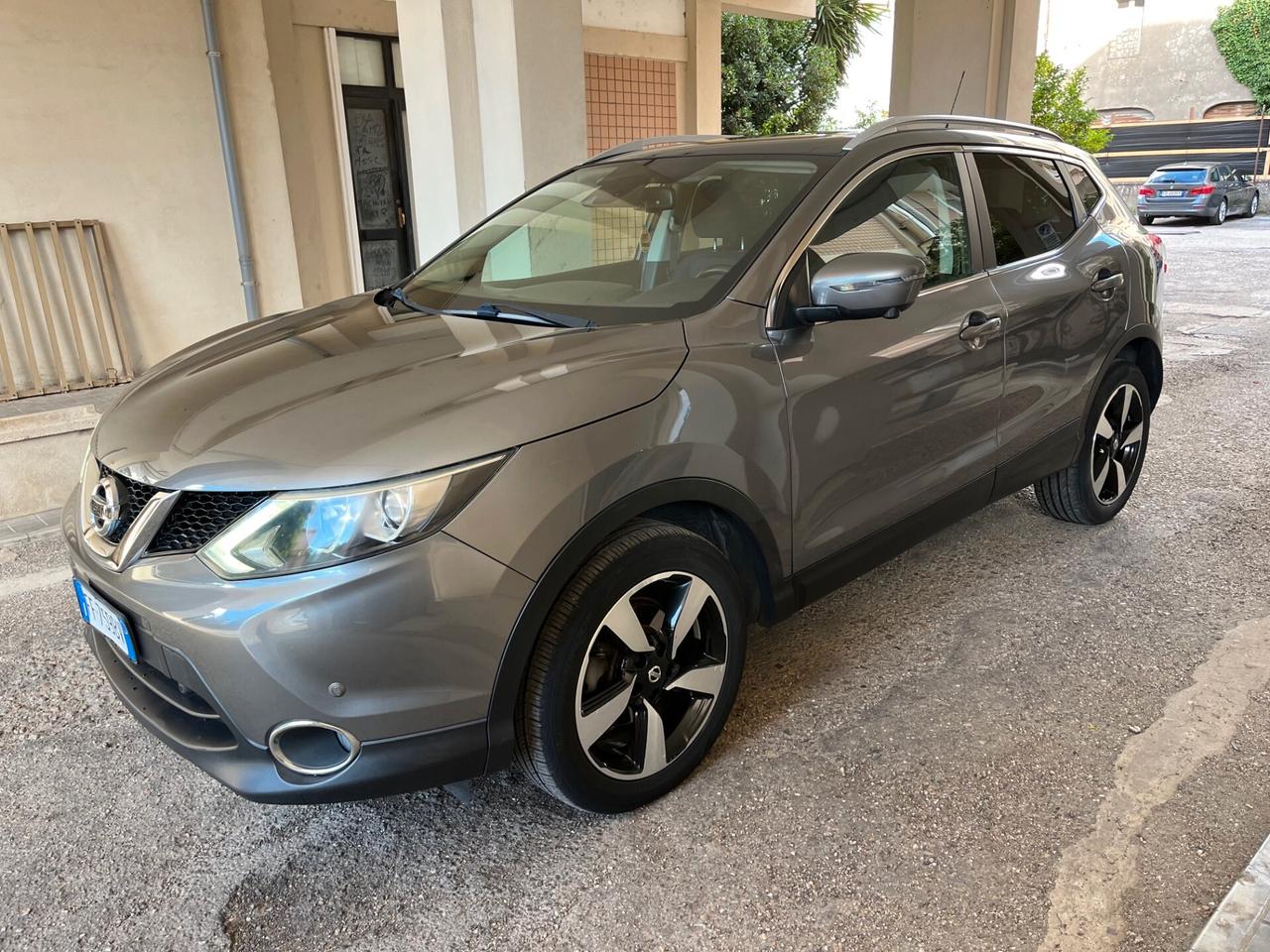 Nissan Qashqai 1.5 dCi N-Connecta