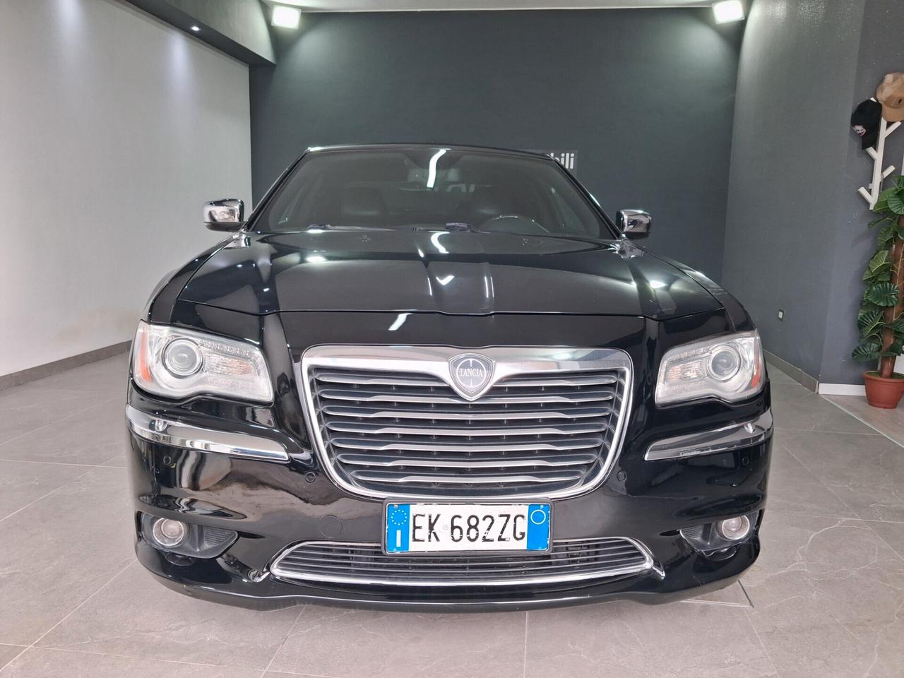 Lancia Thema 3.0 V6 Multijet II 239 CV Executive unico proprietario