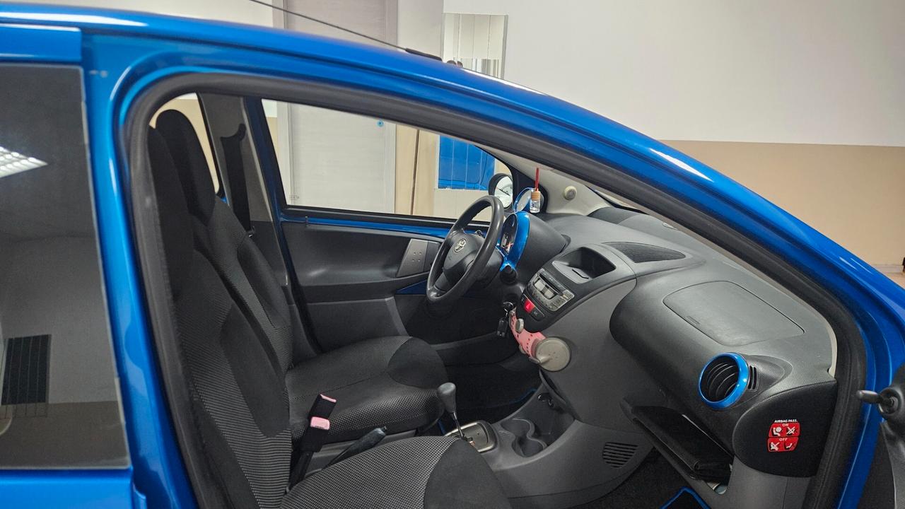 Toyota Aygo 1.0 12V VVT-i 5 porte Now