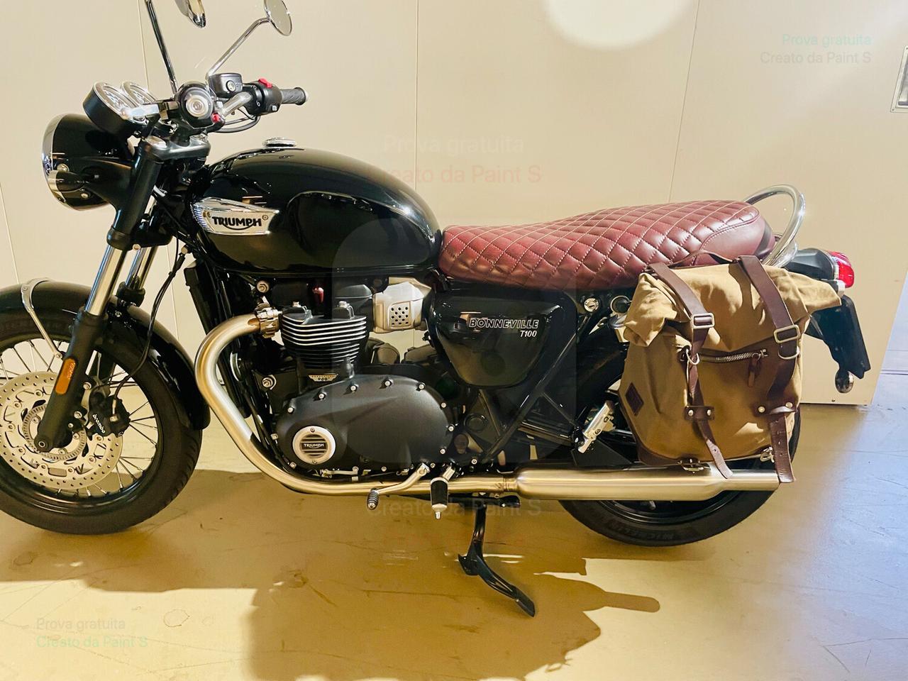 Triumph Bonneville T100 Chrome Edition