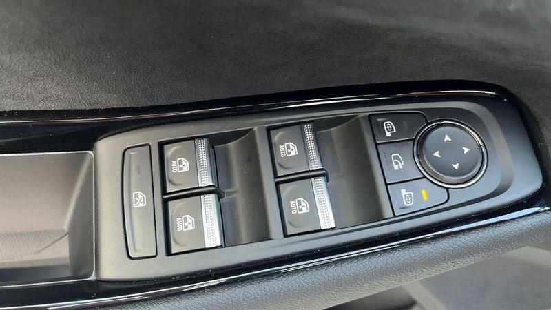 Renault Austral NUOVO esprit Alpine MY25 full hybrid E-Tech 200