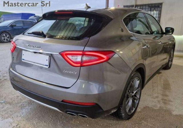 MASERATI Levante Levante 3.0 V6 250cv auto my19 - FY942KJ