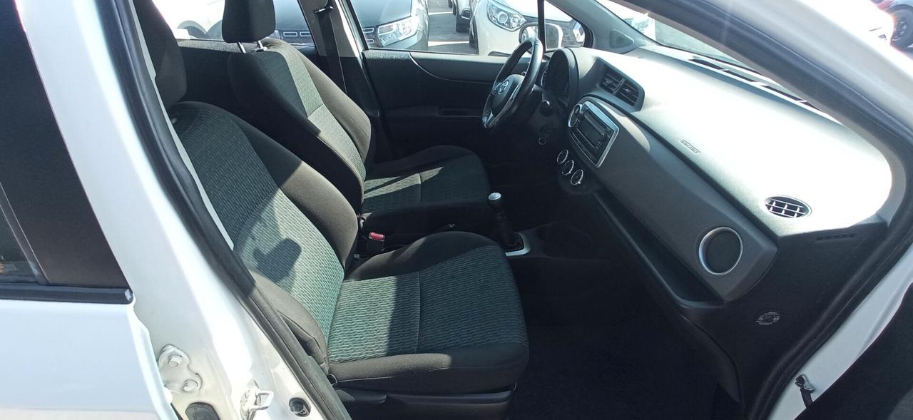 Toyota Yaris 1.0 5 porte GPL