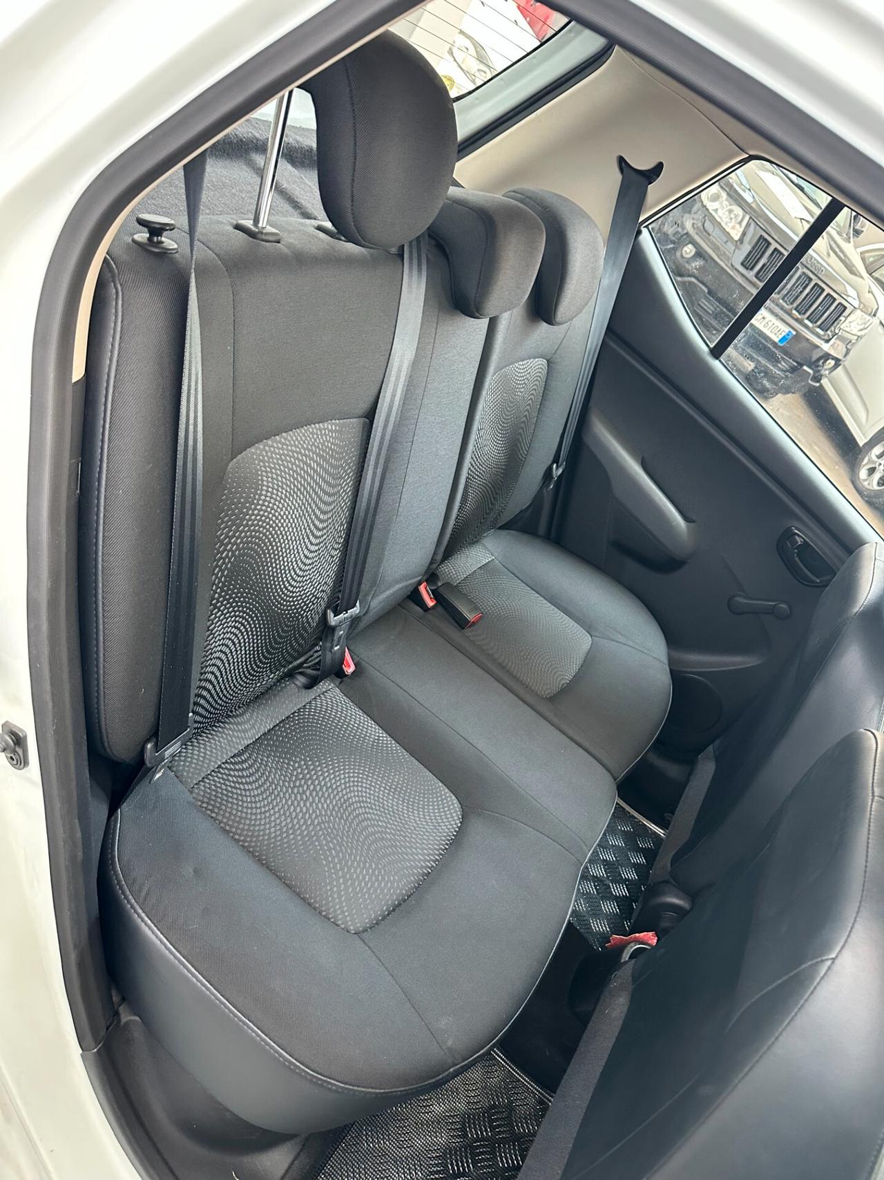 Hyundai i10 1.0 Benz/Gpl, Euro 5B, uni propri