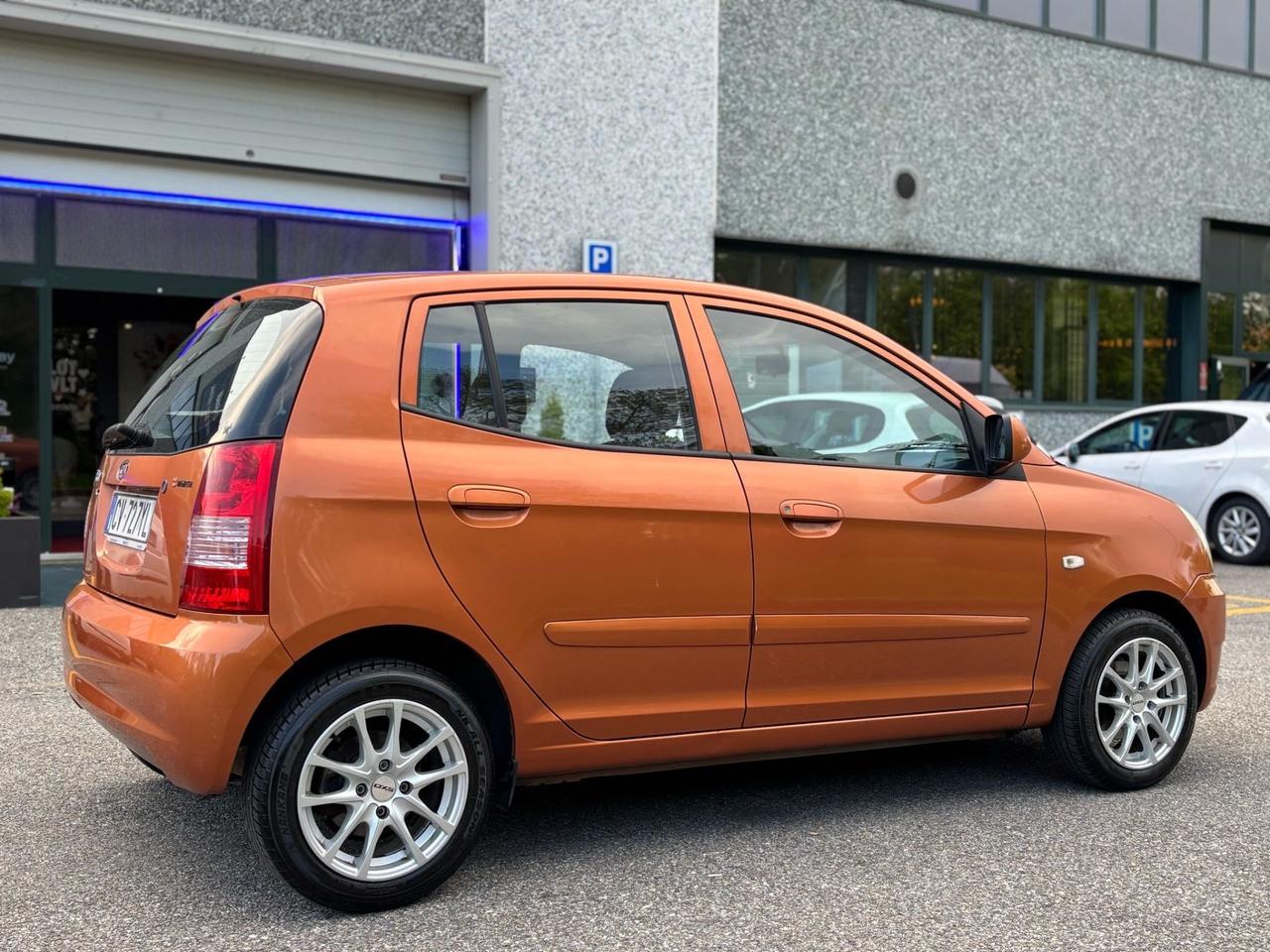 Kia Picanto 1.1 12V Spicy