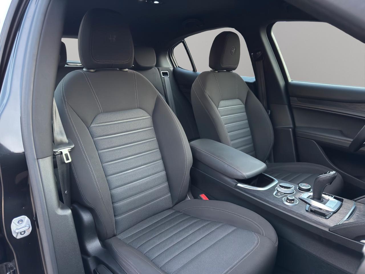 Alfa Romeo Stelvio 2.2 Turbodiesel 190 CV AT8 Q4 Business