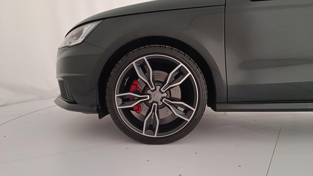 AUDI S1 Sportback 2.0 tfsi quattro