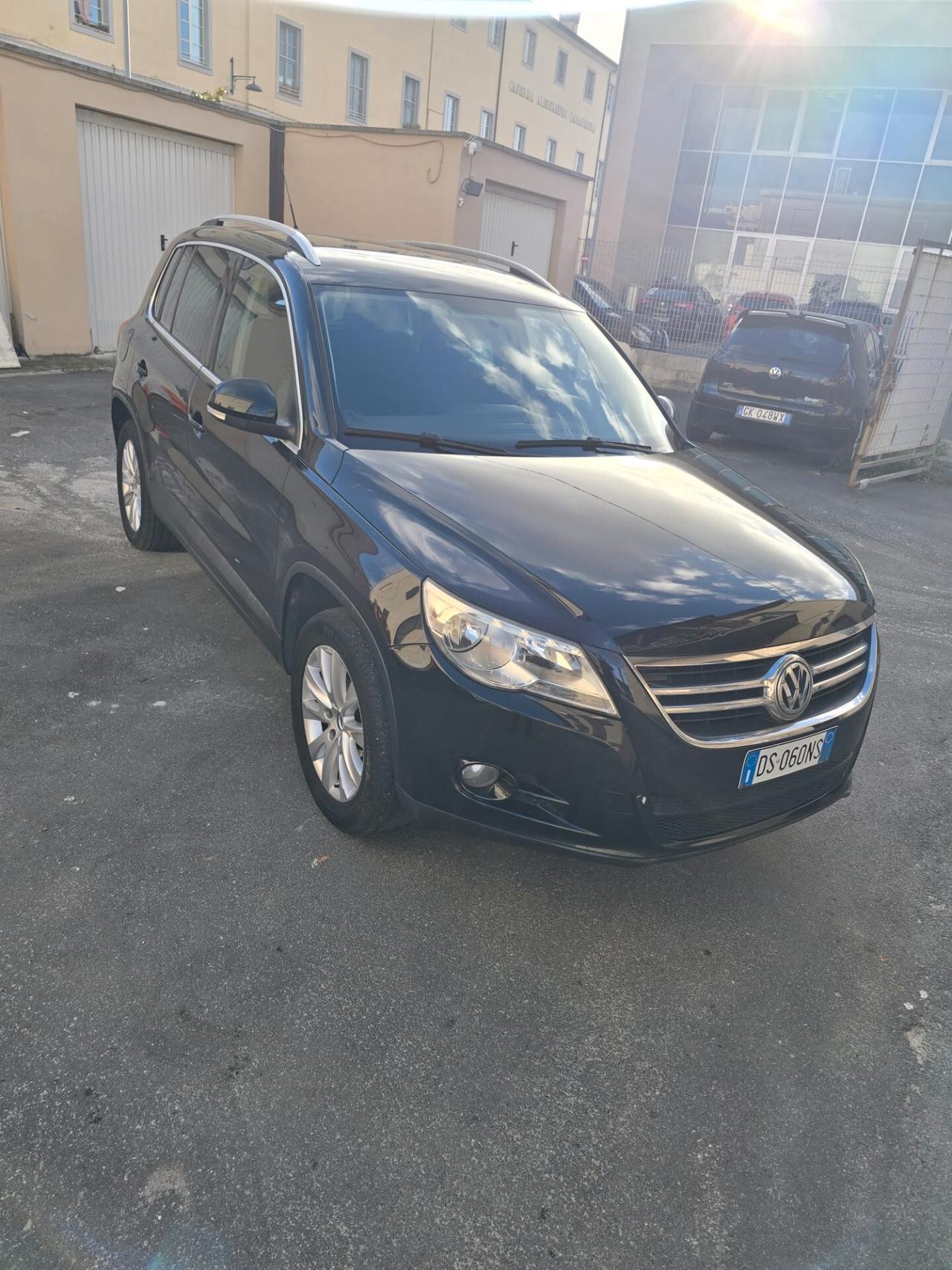 Volkswagen Tiguan 2.0 16V TDI DPF tiptronic Sport & Style (18°)