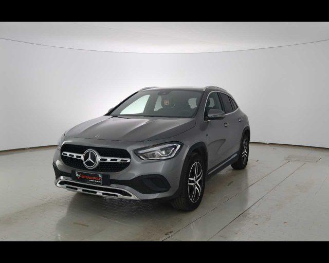 MERCEDES-BENZ GLA 250 e EQ-Power Automatic Sport Plus