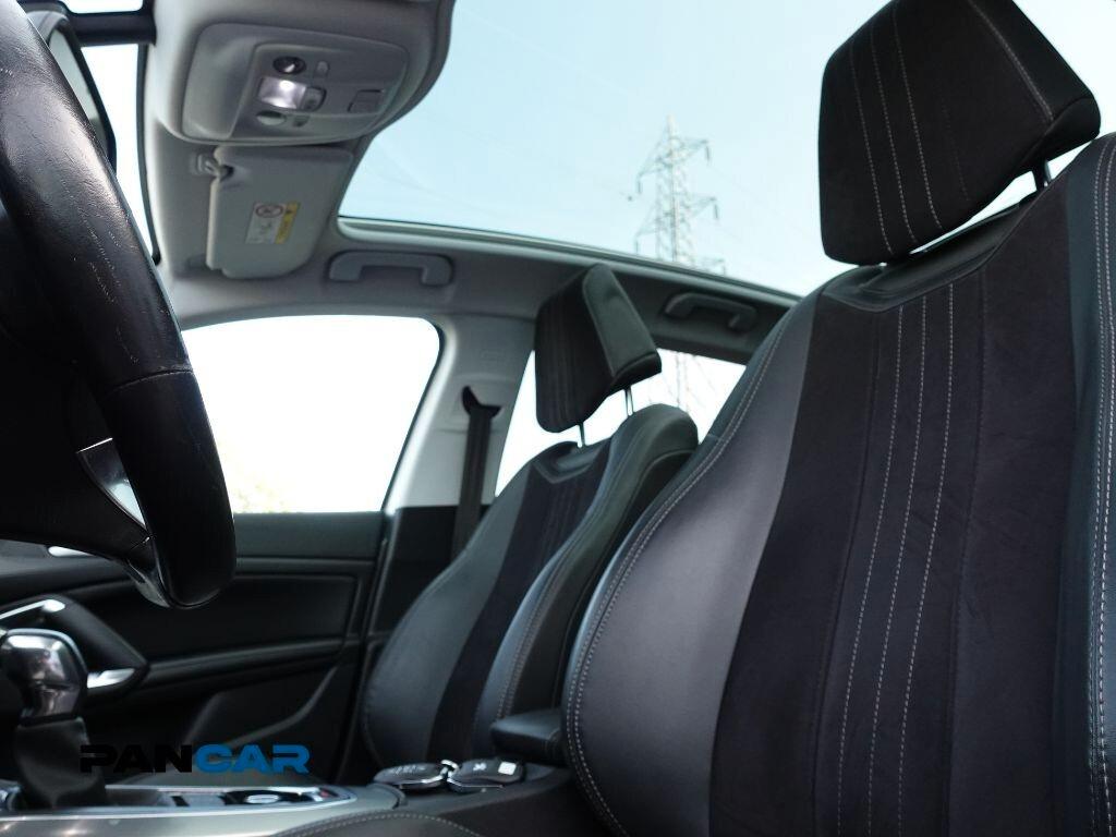 Peugeot 308 BlueHDi 120 S&S EAT6 Allure