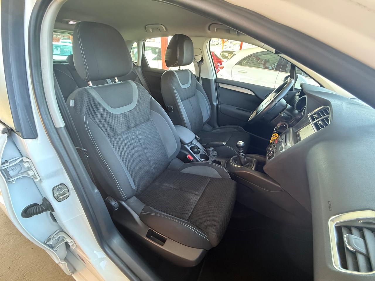 C4 BlueHDi 120- Feel-unipro-E6-rate-garanzia