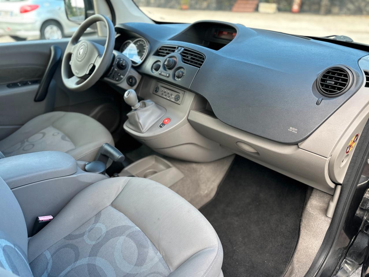 Renault Kangoo 1.5 dCi 105CV 5 porte Pianale Ribassato con Pedana