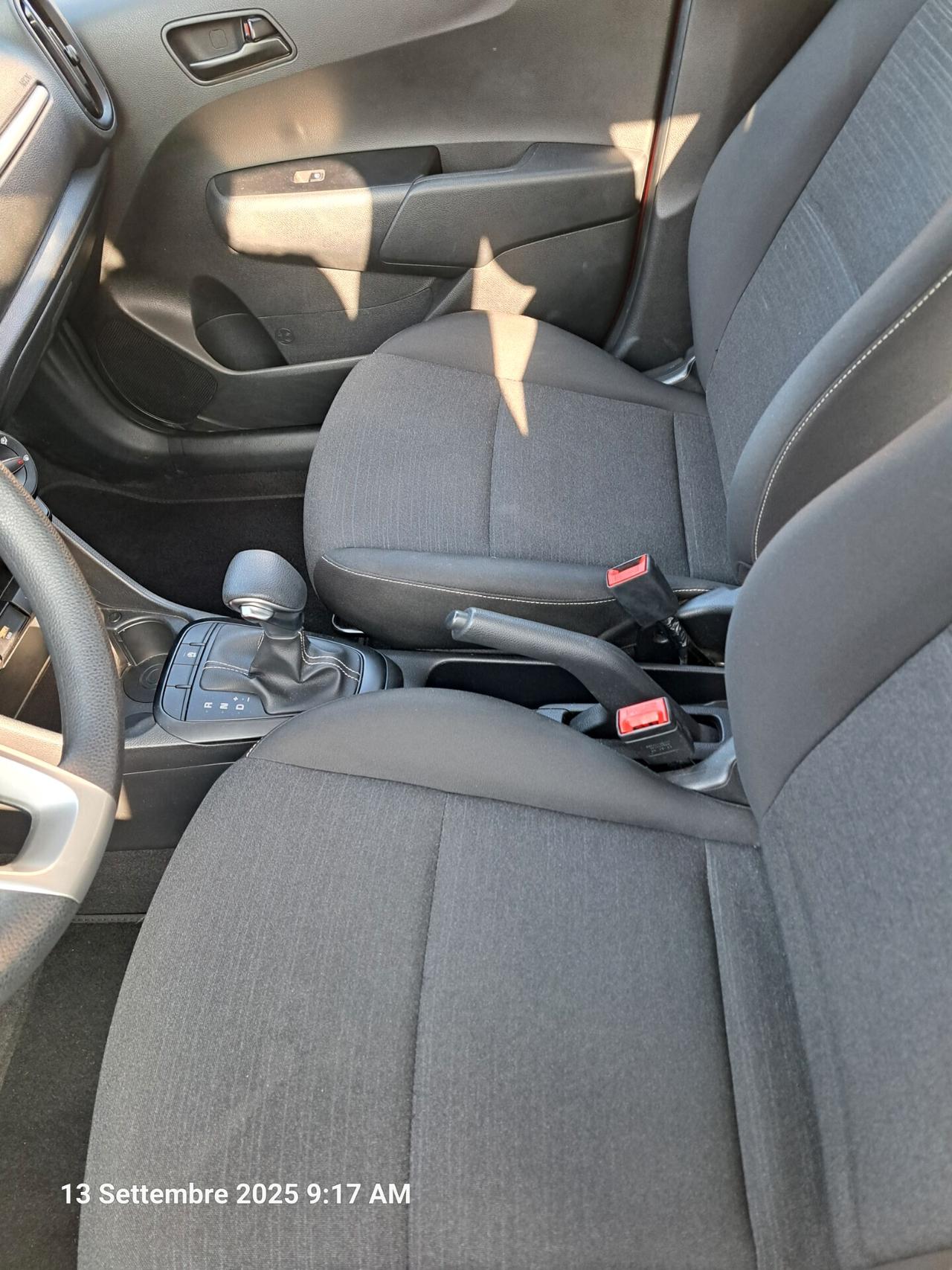 Kia Picanto 1.0 12V 5 porte automatica Urban