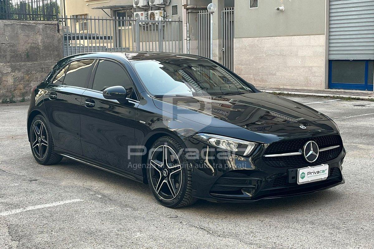 MERCEDES A 180 d Automatic Premium
