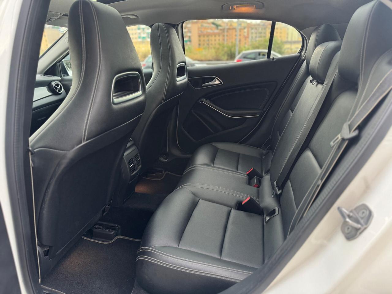 Mercedes-benz GLA 200d 4Matic Premium AMG edition