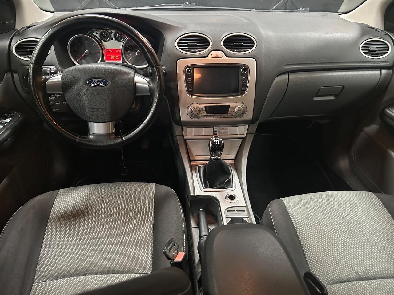 FORD FOCUS 1.6 Tdi 109 cv “NEOPATENTATI/FULL”-2011