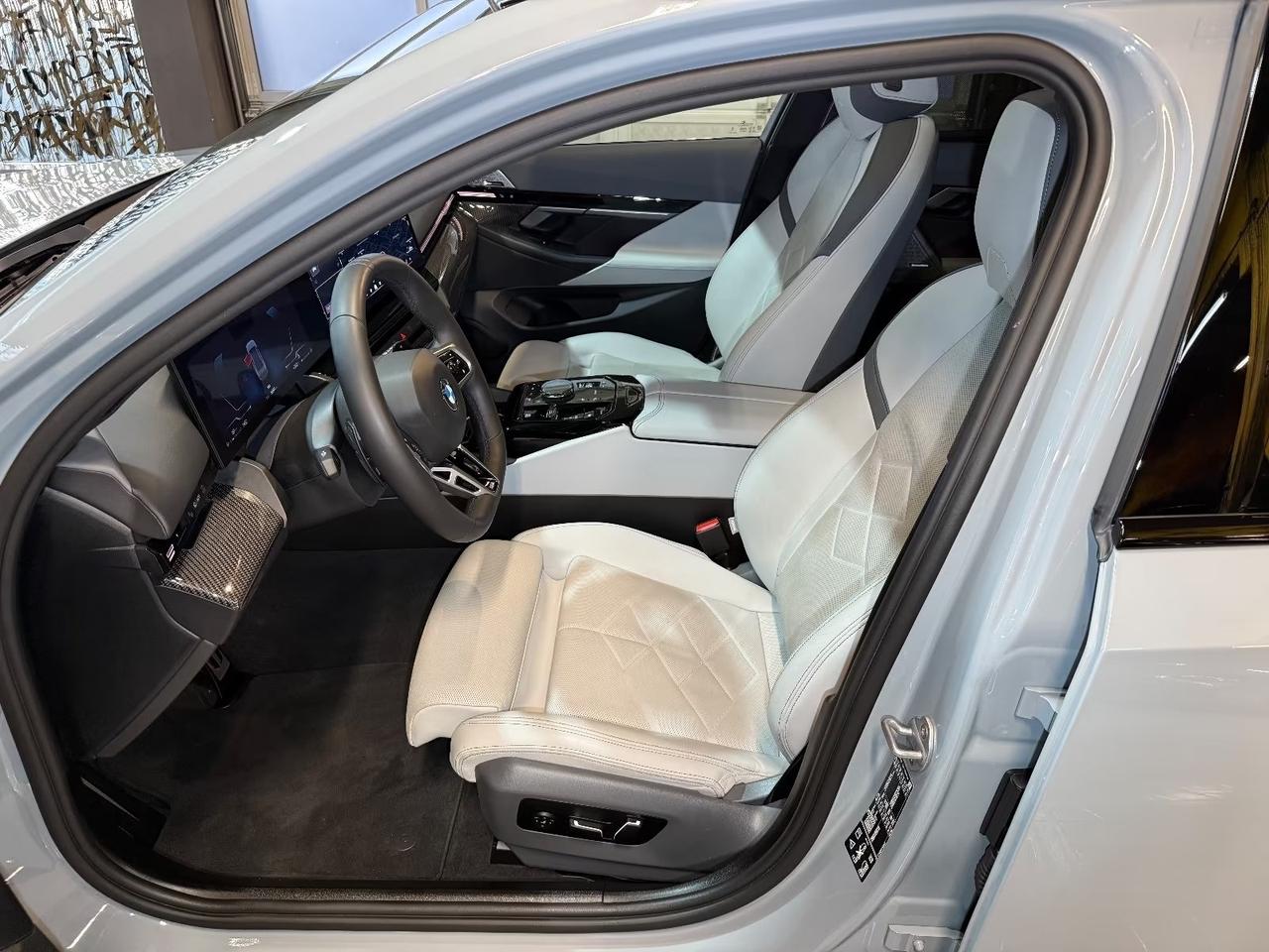 Bmw 540d xdrive MSport Pro possibilità noleggio noscoring