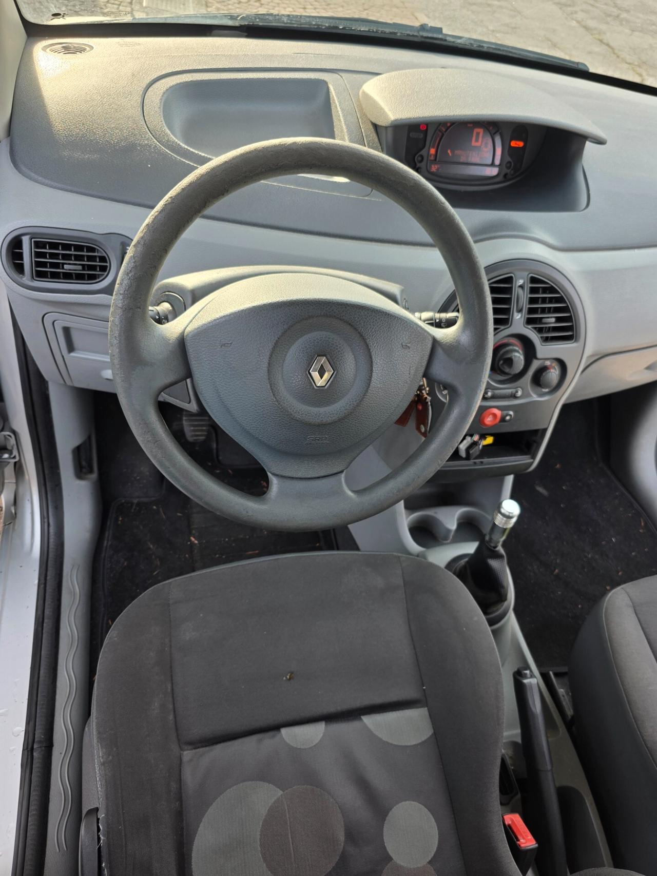 Renault Modus 1.5 dCi 85Cv con 147.000km Neopatentati ok