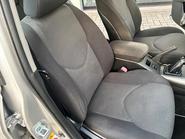 Toyota RAV 4 RAV4 2.2 D-4D 136 CV DPF Sol