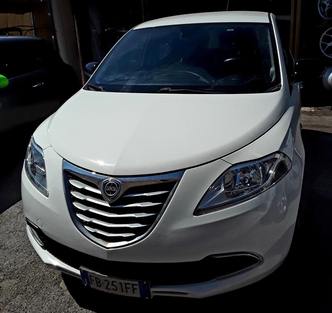 LANCIA YPSLON 1.2 70000 KM