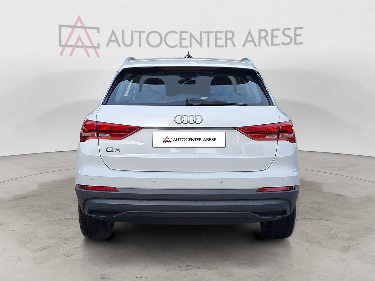 Audi Q3 45 1.4 tfsi e Business s-tronic