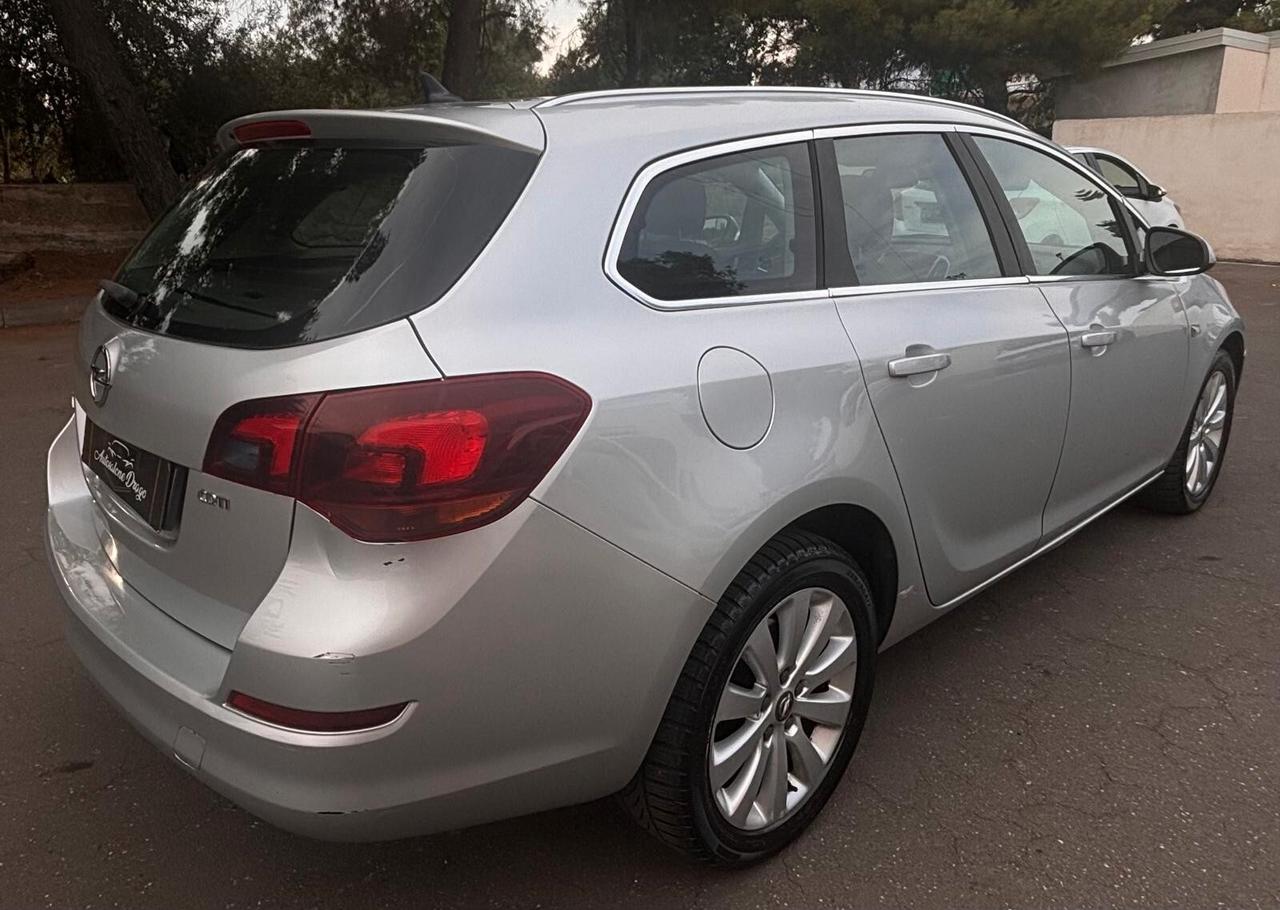 Opel Astra 1.7 CDTI 110CV Sports Tourer Cosmo SW